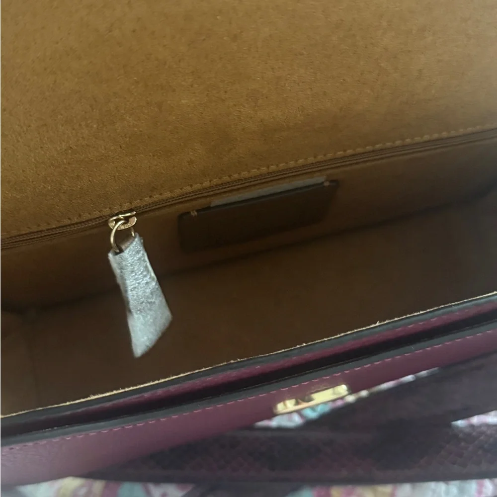 Coach Morgan Bag in Burgundy - Picture 2 of 5